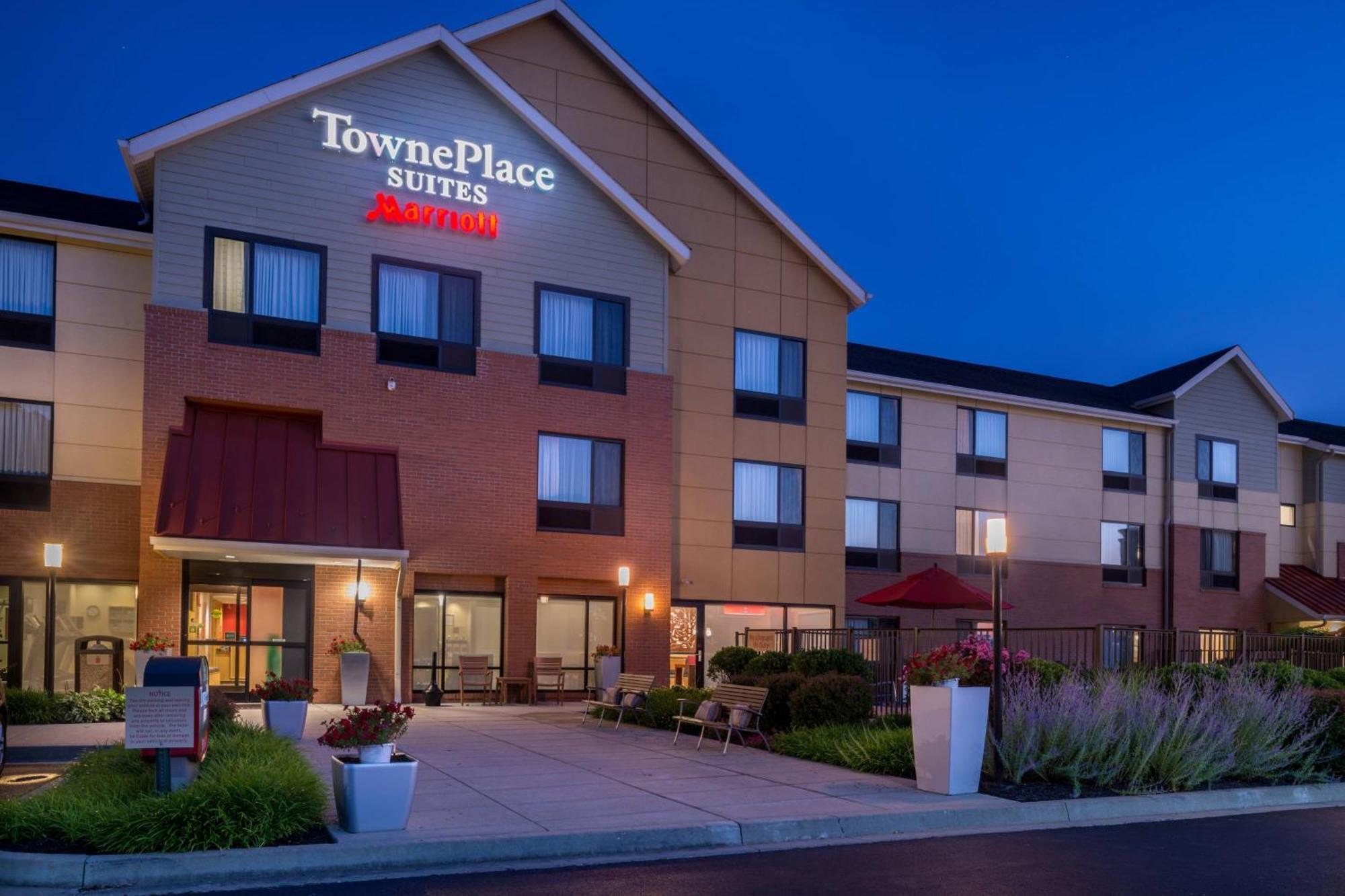 Towneplace Suites Huntington Eksteriør bilde